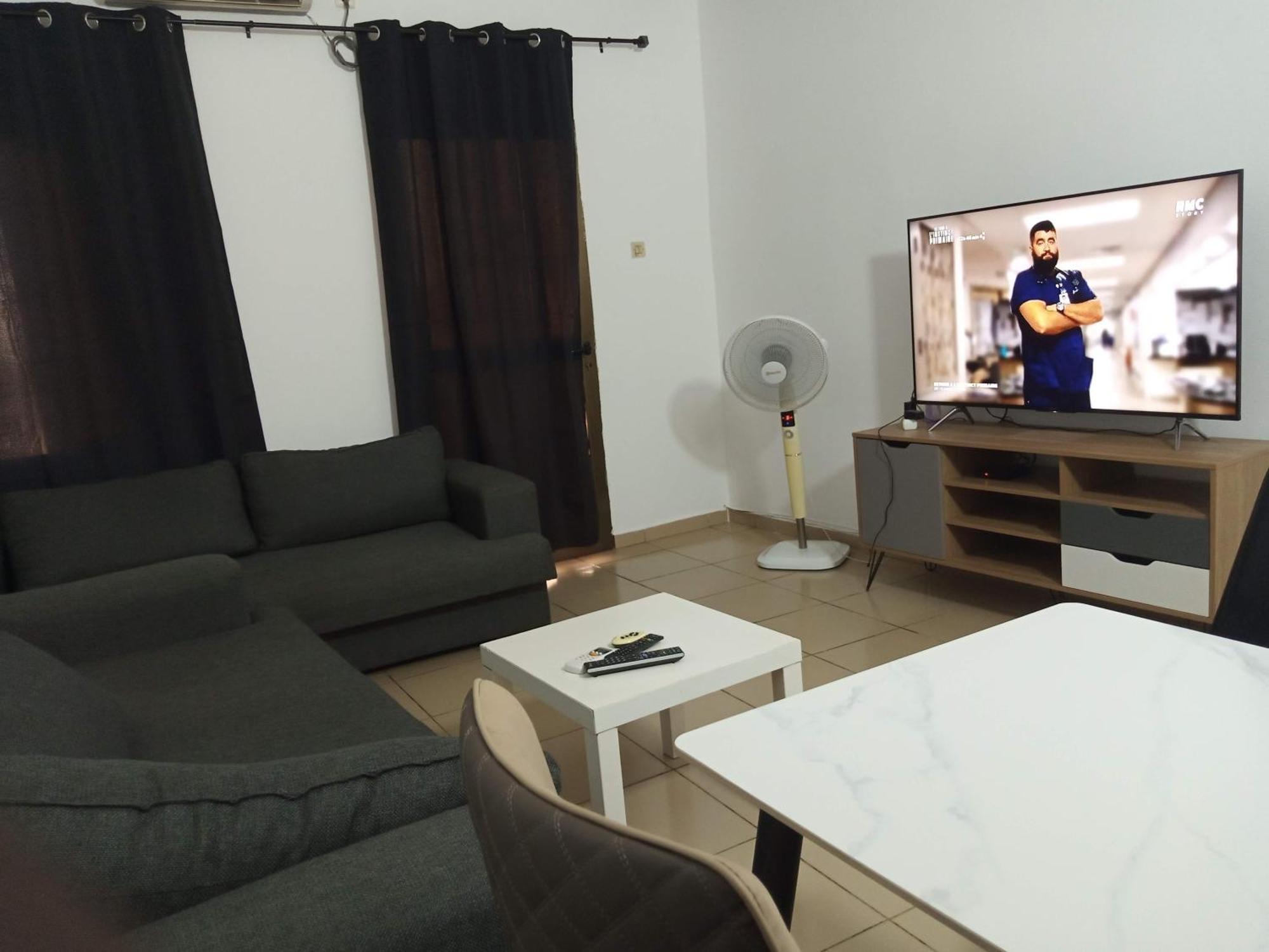 Hebertogo Casablanca Apartment Lome Ngoại thất bức ảnh